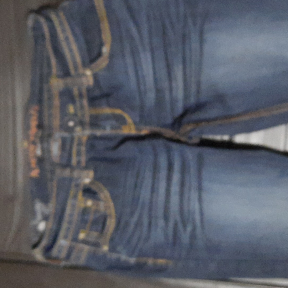 Almost Famous Dark wash jeans size 3 waist 30 inseam